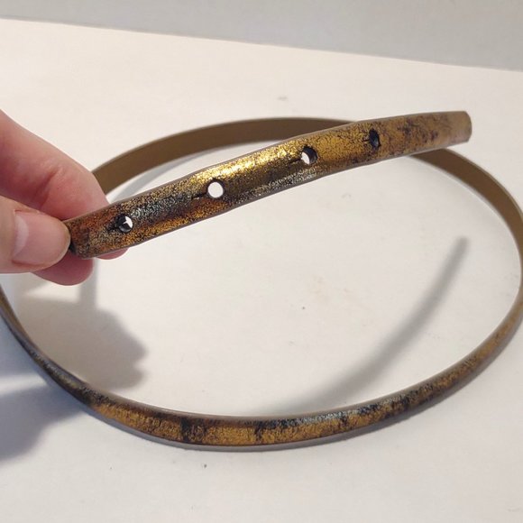 LOFT Gold Shimmer Slim Belt with Bow - Picture 5 of 8